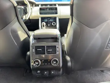 Range Rover Sport SVR 5.0 V8
