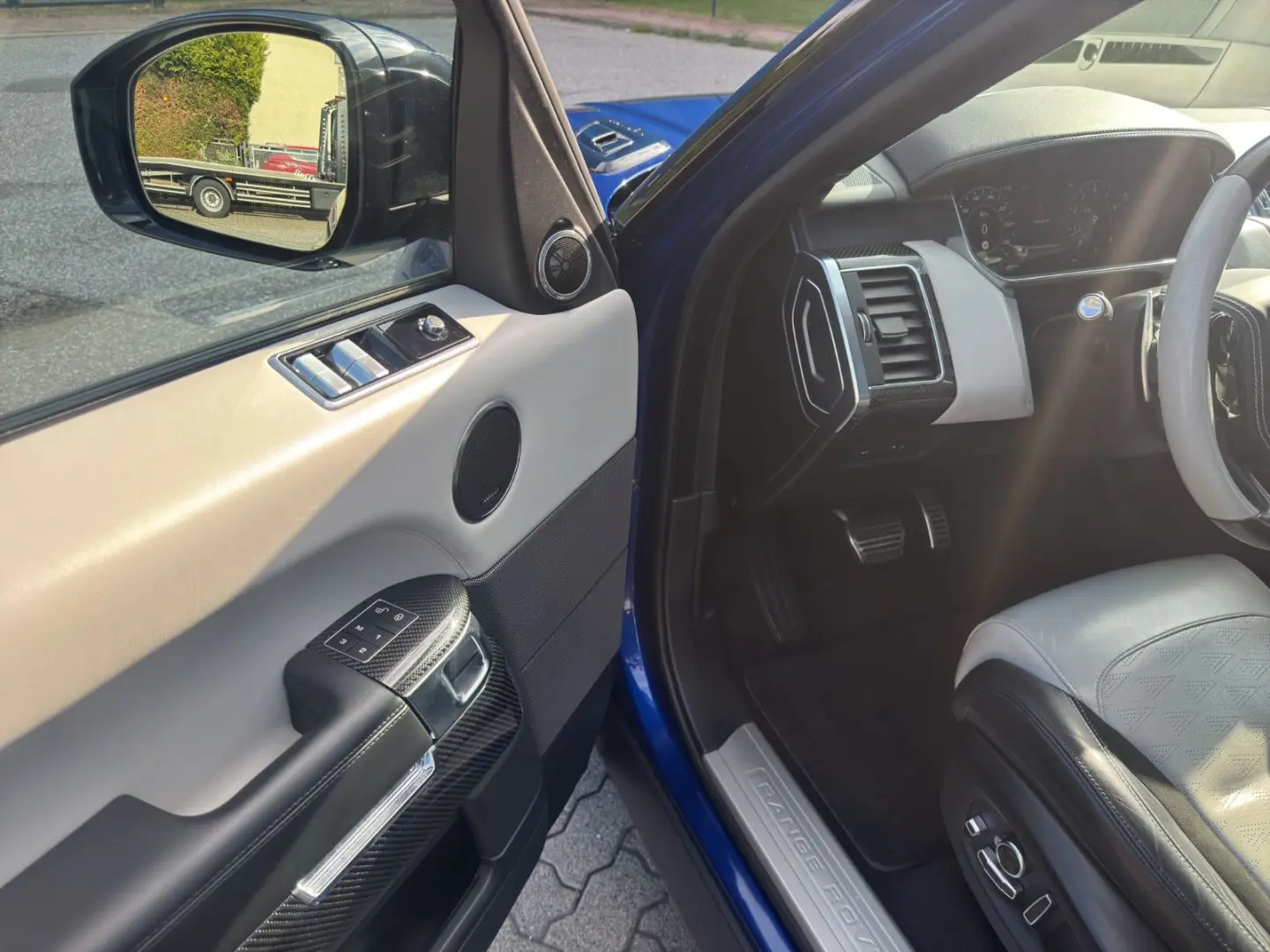 Range Rover Sport SVR 5.0 V8