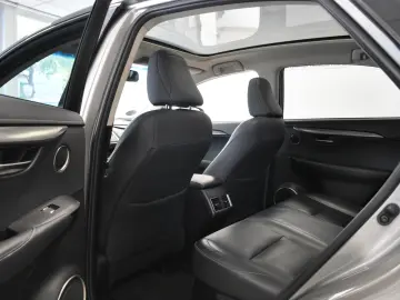 Lexus NX 300h EXE Panorama GARANTIE