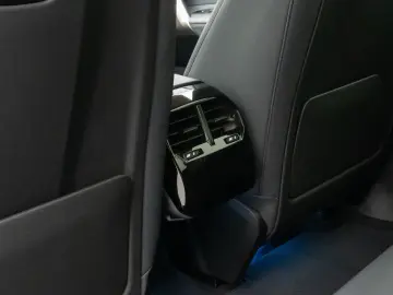 iX xD40