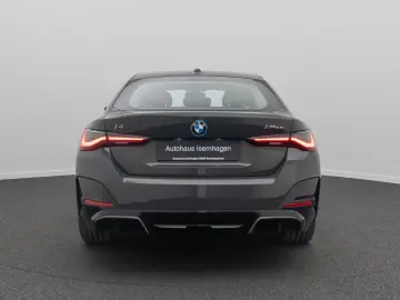 i4 M50 360°