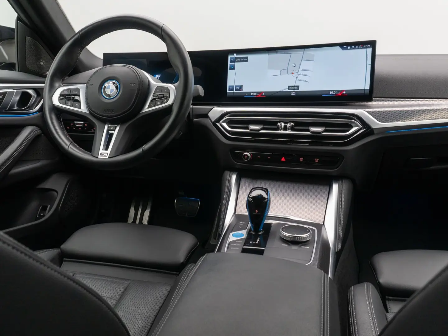 i4 M50 360°