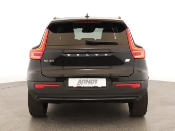 XC40 Recharge T5