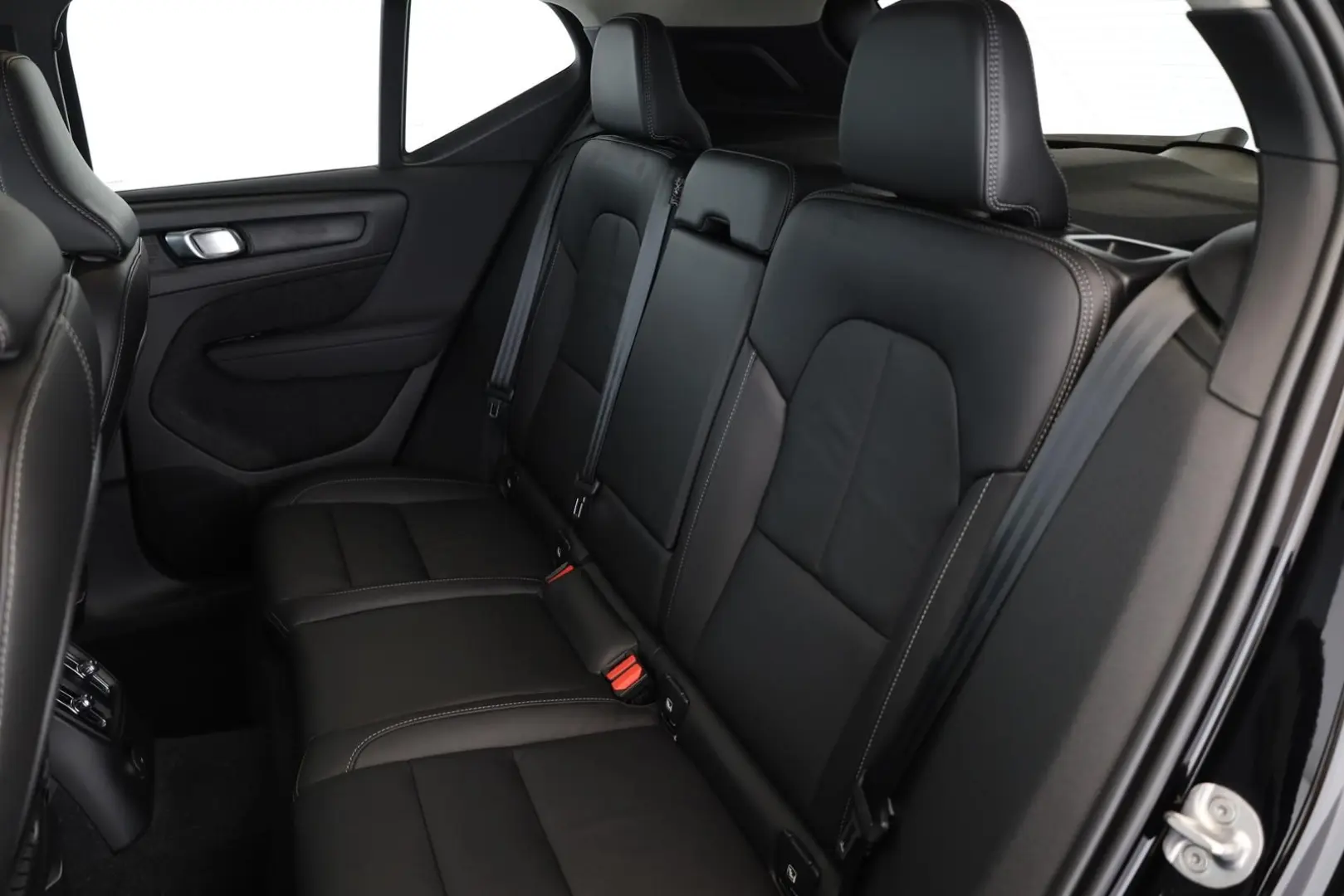 XC40 Recharge T5