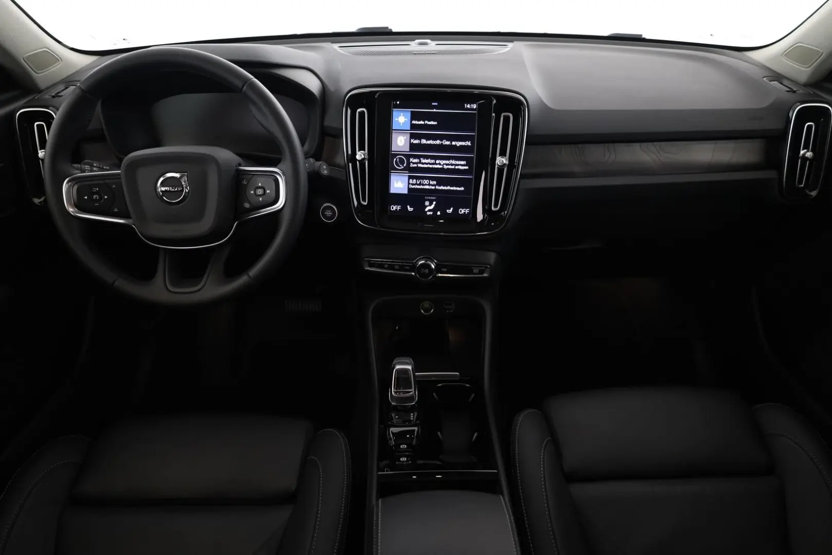 XC40 Recharge T5