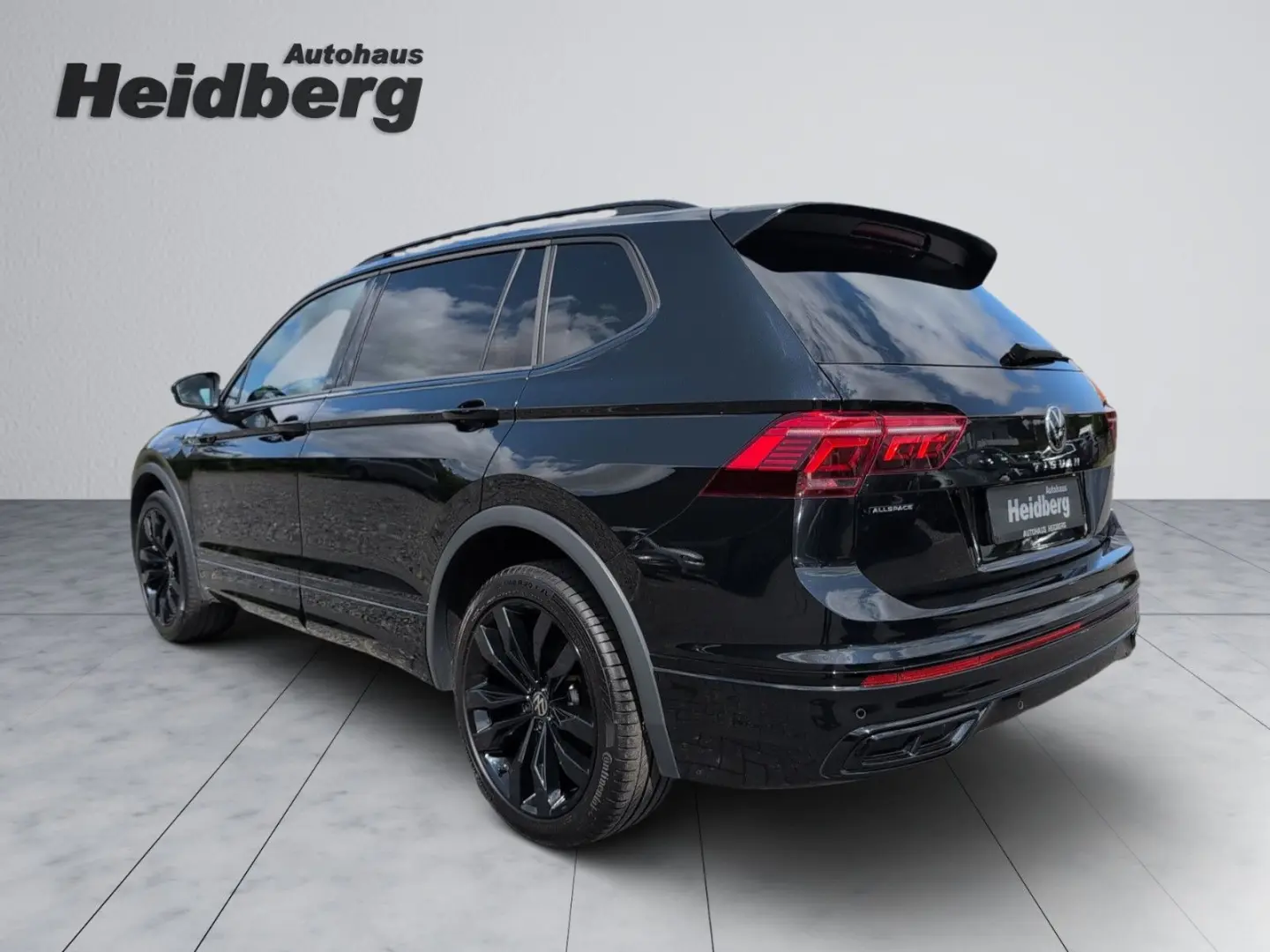 Tiguan Allspace R-LINE BLACK