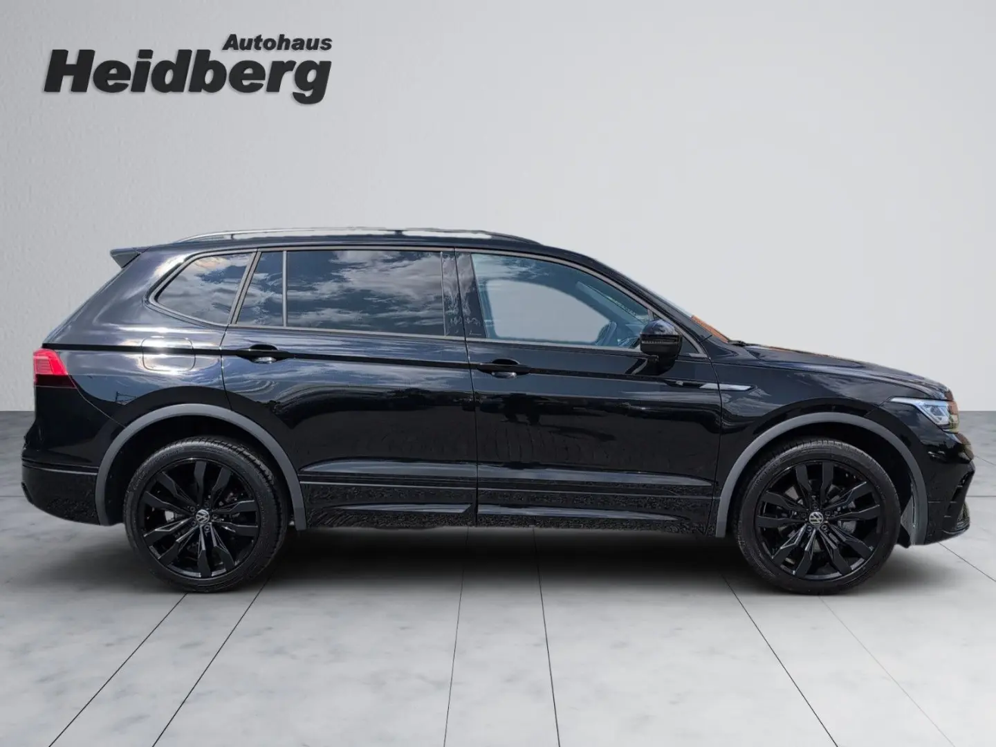 Tiguan Allspace R-LINE BLACK