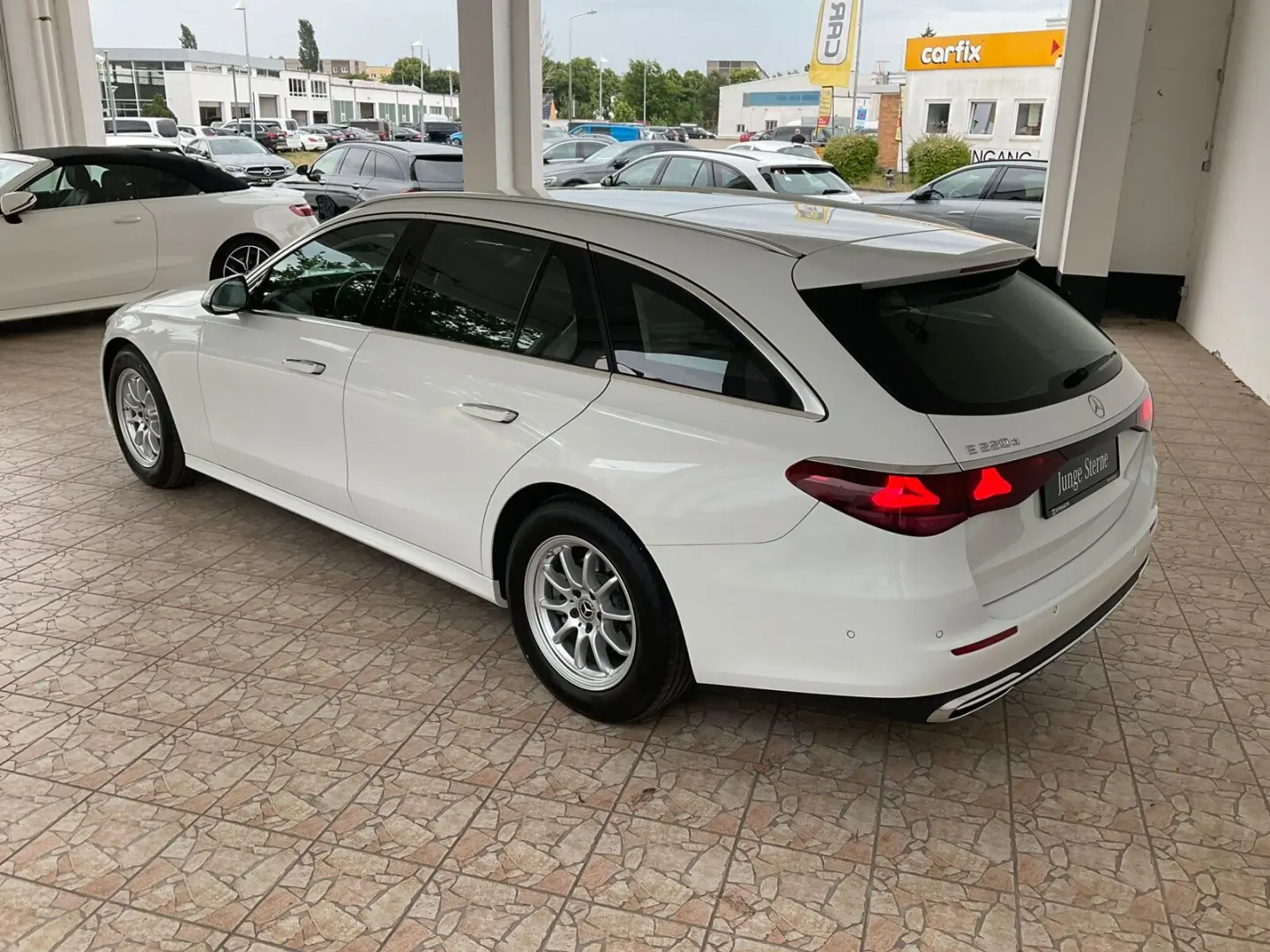 E 220 d T AVANTGARDE