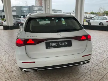 E 220 d T AVANTGARDE