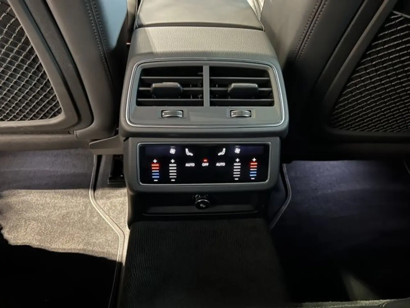 A6 55 e 2x S Line Black Pano