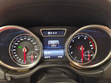 Mercedes G500