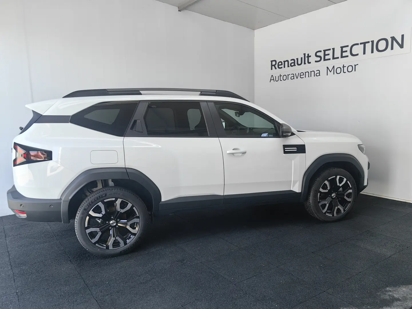 DACIA BIGSTER journey hybrid 155