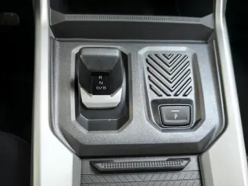 DACIA BIGSTER journey hybrid 155