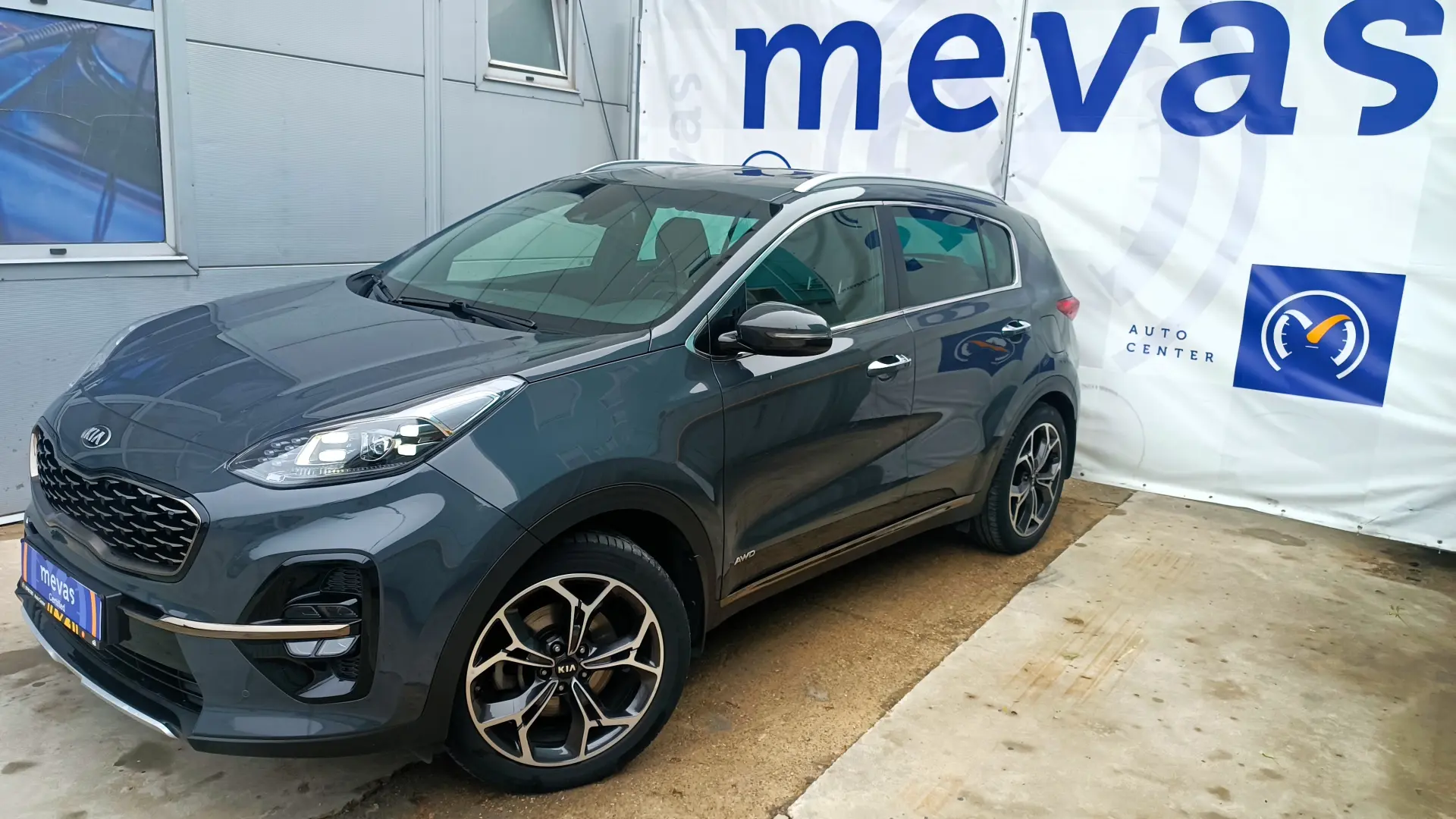 Kia Sportage 1.6 T-GDI 6MT 4x4 GT Line