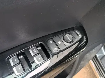 Kia Sportage 1.6 T-GDI 6MT 4x4 GT Line