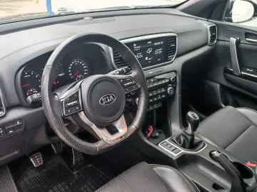 Kia Sportage 1.6 T-GDI 6MT 4x4 GT Line