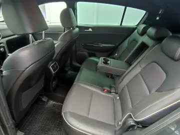 Kia Sportage 1.6 T-GDI 6MT 4x4 GT Line