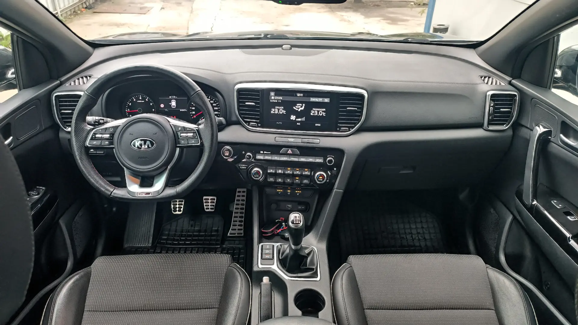 Kia Sportage 1.6 T-GDI 6MT 4x4 GT Line
