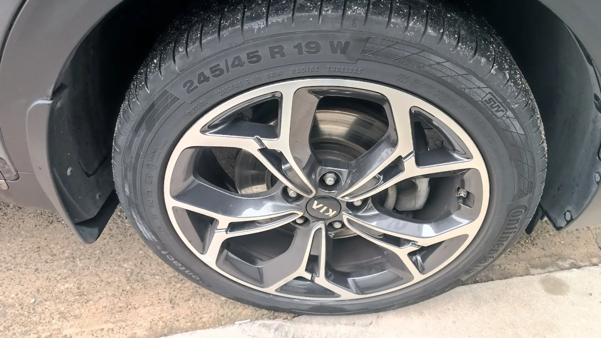 Kia Sportage 1.6 T-GDI 6MT 4x4 GT Line