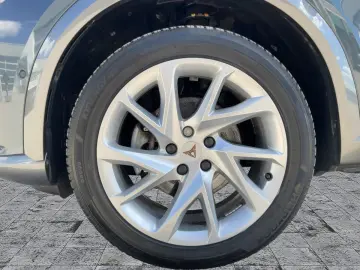 Formentor 2.0 TDI 4DRIVE DSG LED+NAVI+AHK+ACC+18