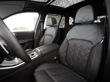 X5 xDrive40d 3x M SPORT PRO*LUFT*PANO*INDIVIDUAL