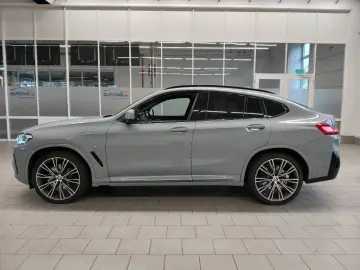 X4 xDrive30d M Sportpaket STANDHEIZUNG.HUD.LASER