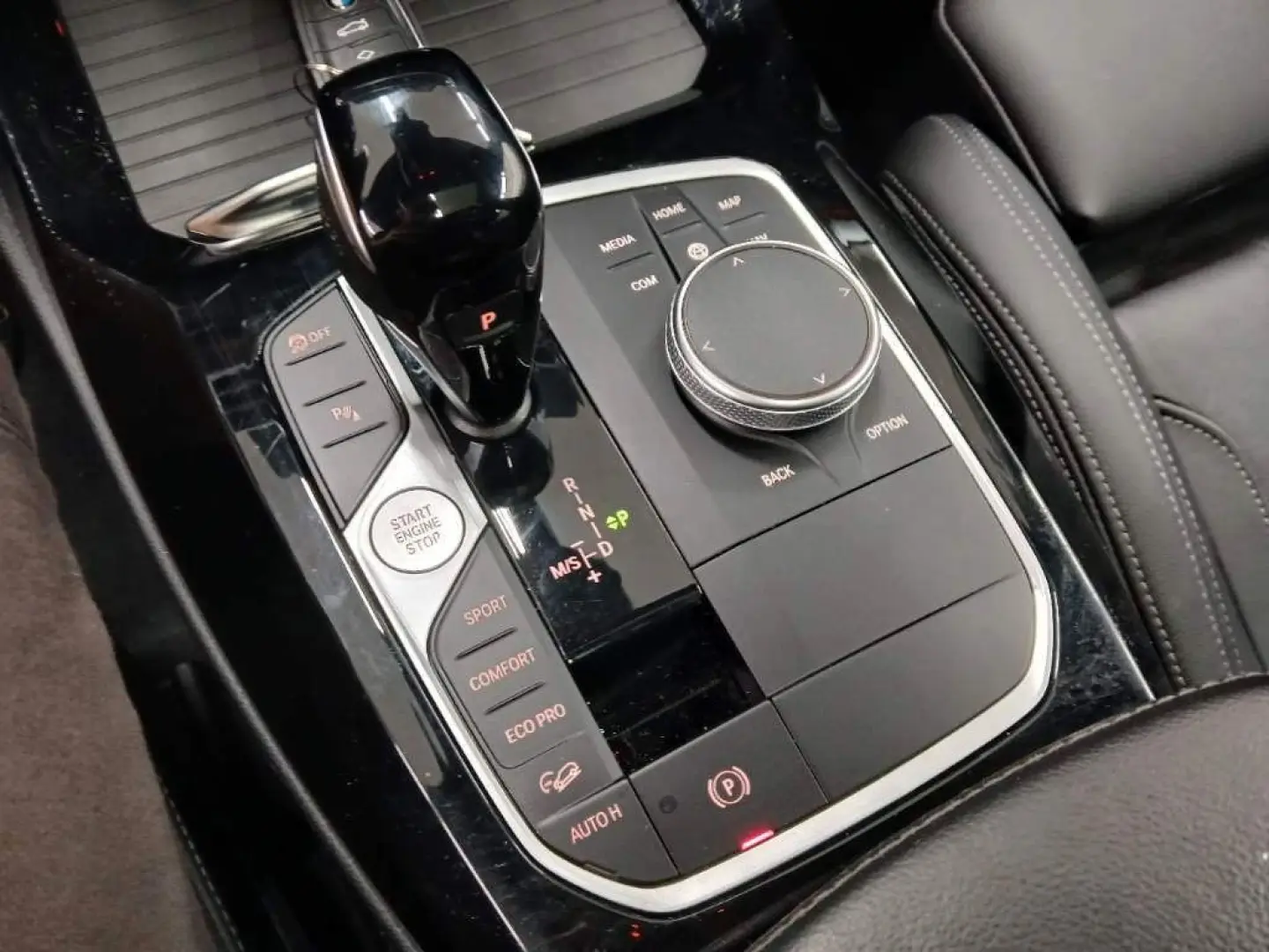 X4 xDrive30d M Sportpaket STANDHEIZUNG.HUD.LASER