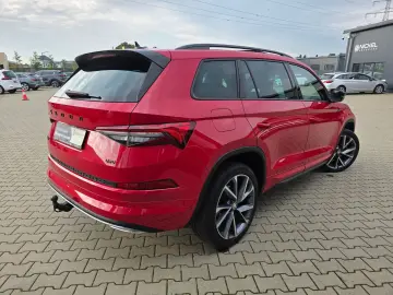 Skoda Kodiaq Sportline 4x4 Pano 360  Acc Matrix