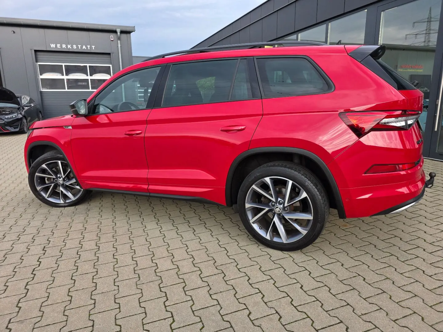 Skoda Kodiaq Sportline 4x4 Pano 360  Acc Matrix