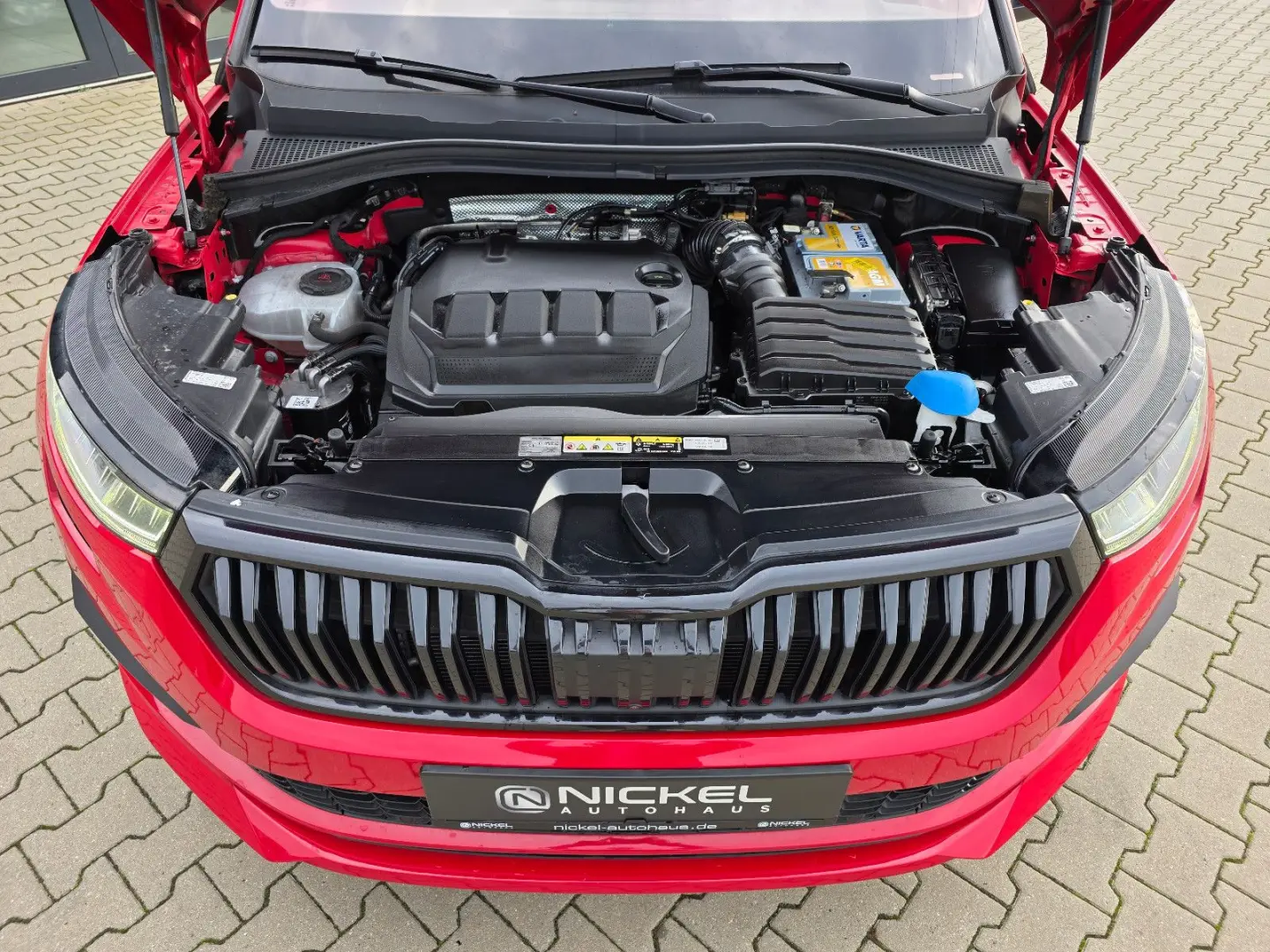 Skoda Kodiaq Sportline 4x4 Pano 360  Acc Matrix