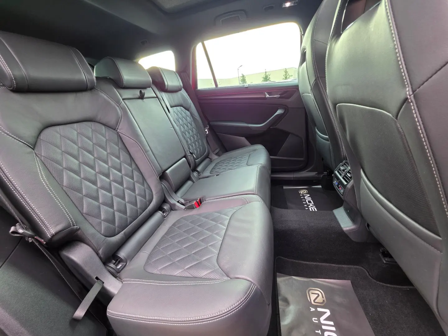 Skoda Kodiaq Sportline 4x4 Pano 360  Acc Matrix