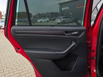 Skoda Kodiaq Sportline 4x4 Pano 360  Acc Matrix