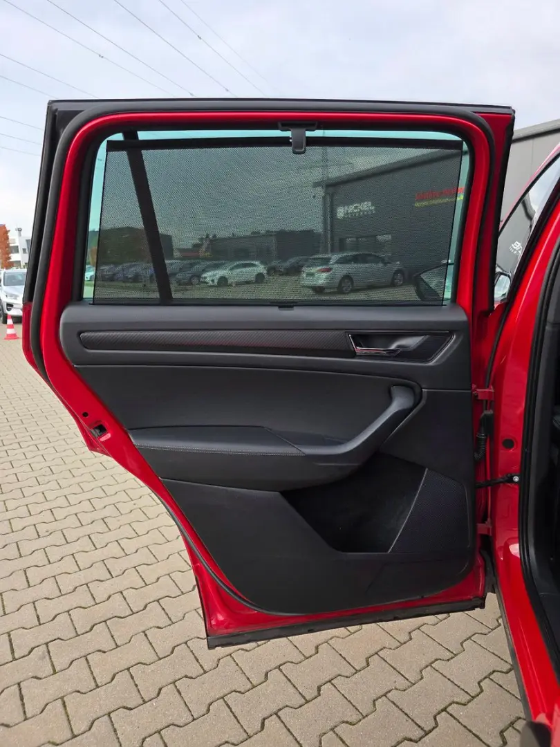 Skoda Kodiaq Sportline 4x4 Pano 360  Acc Matrix
