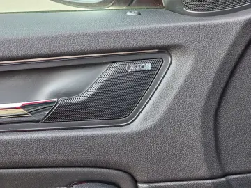 Skoda Kodiaq Sportline 4x4 Pano 360  Acc Matrix