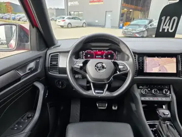 Skoda Kodiaq Sportline 4x4 Pano 360  Acc Matrix