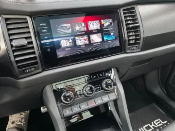 Skoda Kodiaq Sportline 4x4 Pano 360  Acc Matrix
