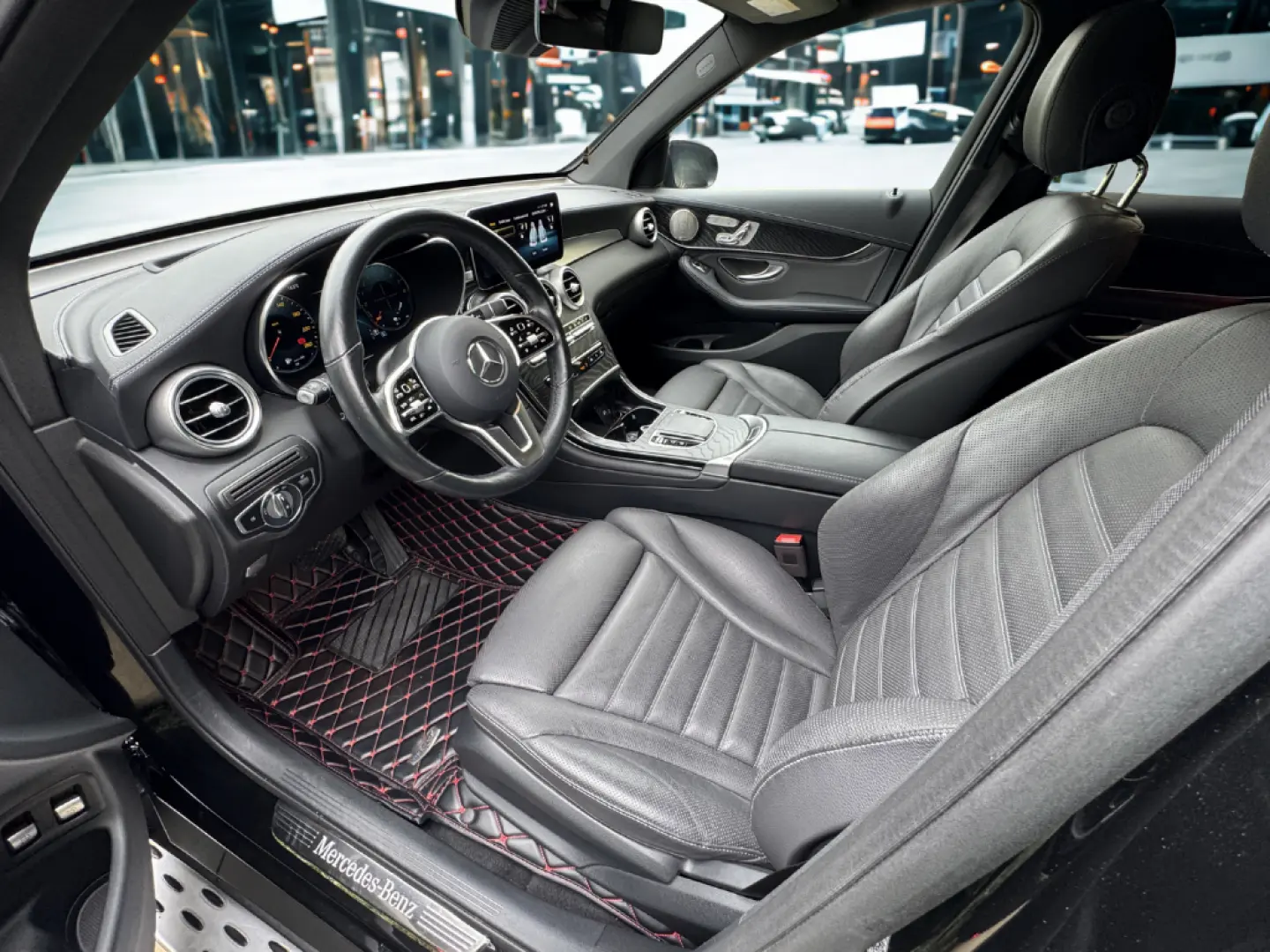 Mercedes-Benz GLC 300