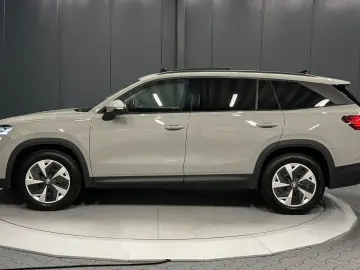 Skoda Kodiaq 2.0 TDI 142kW 4x4 Selection PANORAMA HUD