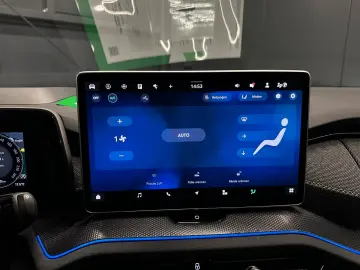 Skoda Kodiaq 2.0 TDI 142kW 4x4 Selection PANORAMA HUD