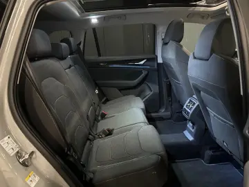 Skoda Kodiaq 2.0 TDI 142kW 4x4 Selection PANORAMA HUD
