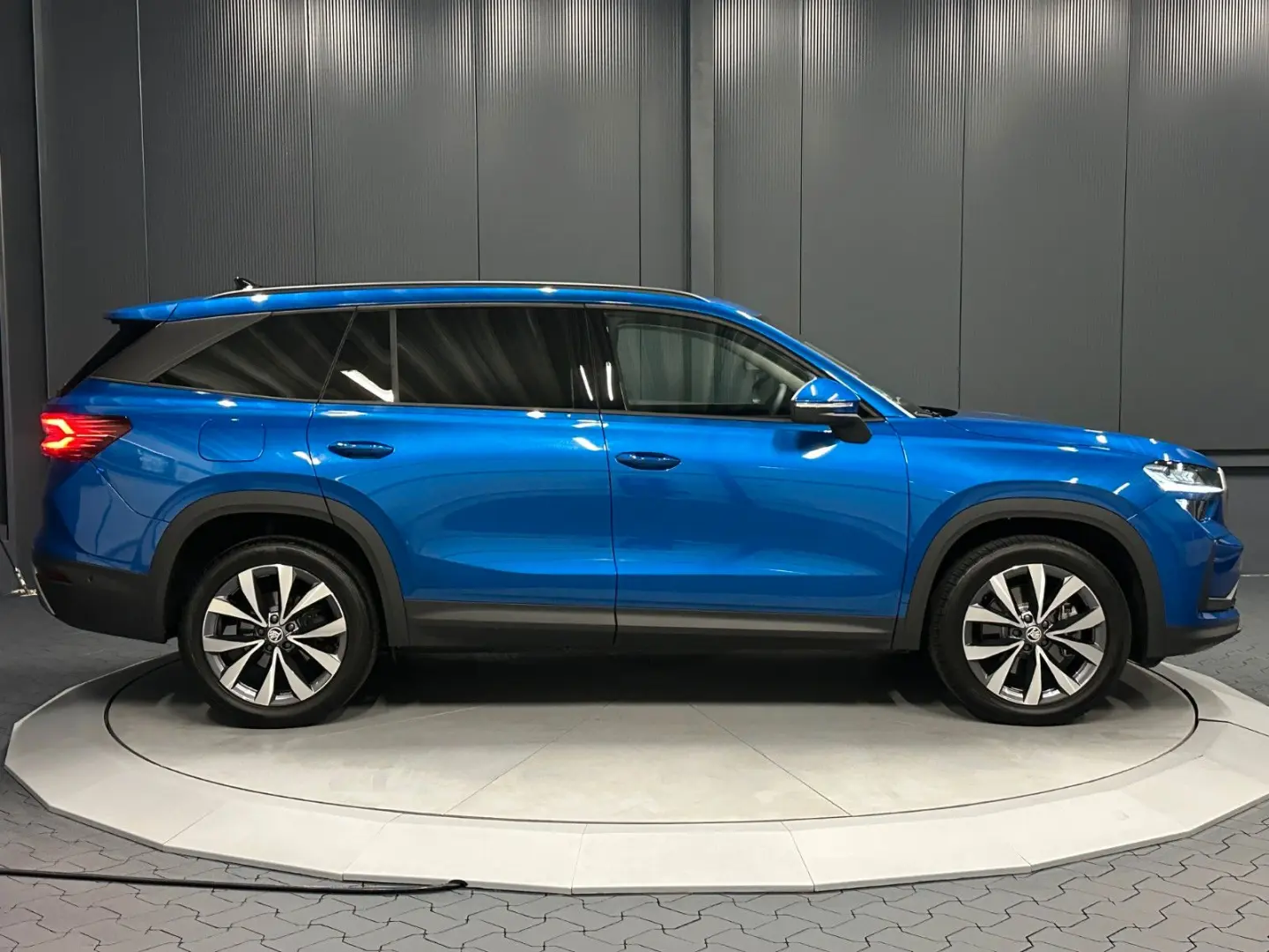 Skoda Kodiaq 2.0 TDI 4x4 Selection Sport-Paket 19Zoll