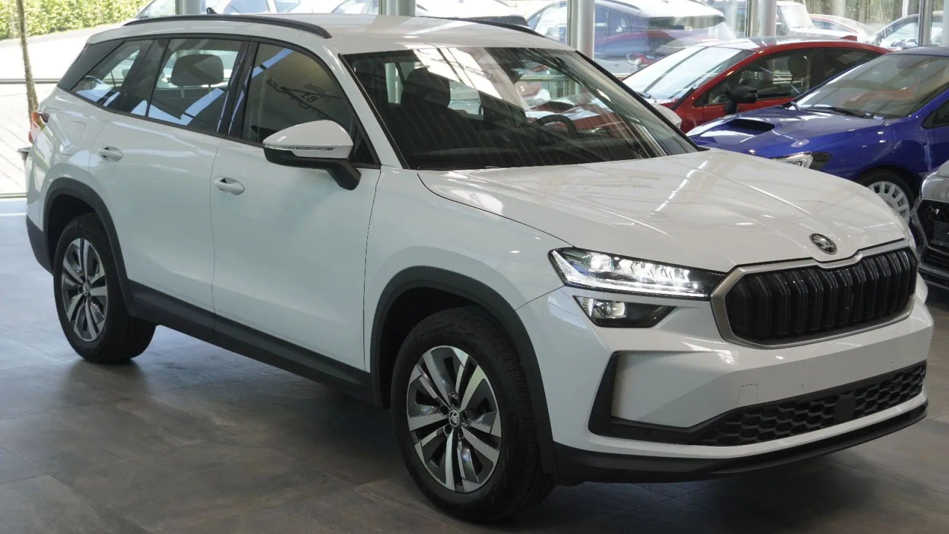 Skoda Kodiaq 2.0 TDI 4x4 Selection ACC AHK STHZ 7-SITZ