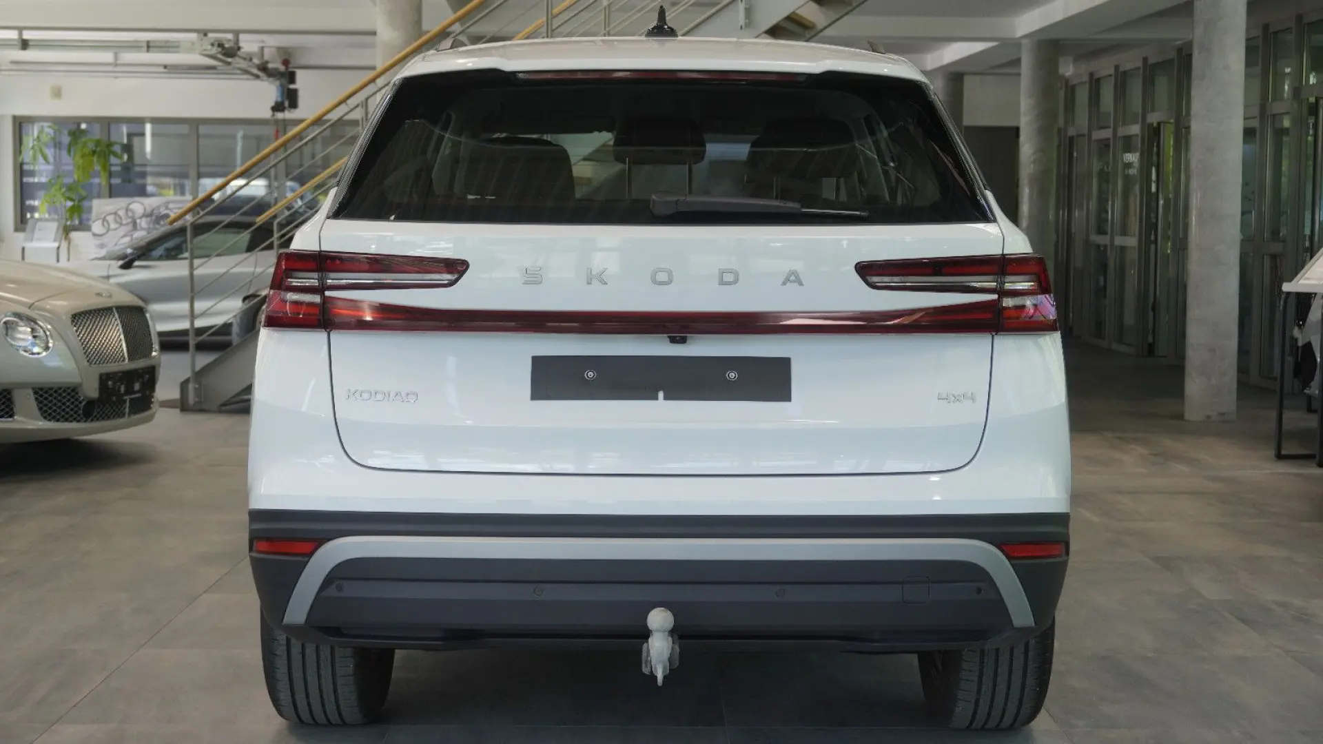 Skoda Kodiaq 2.0 TDI 4x4 Selection ACC AHK STHZ 7-SITZ