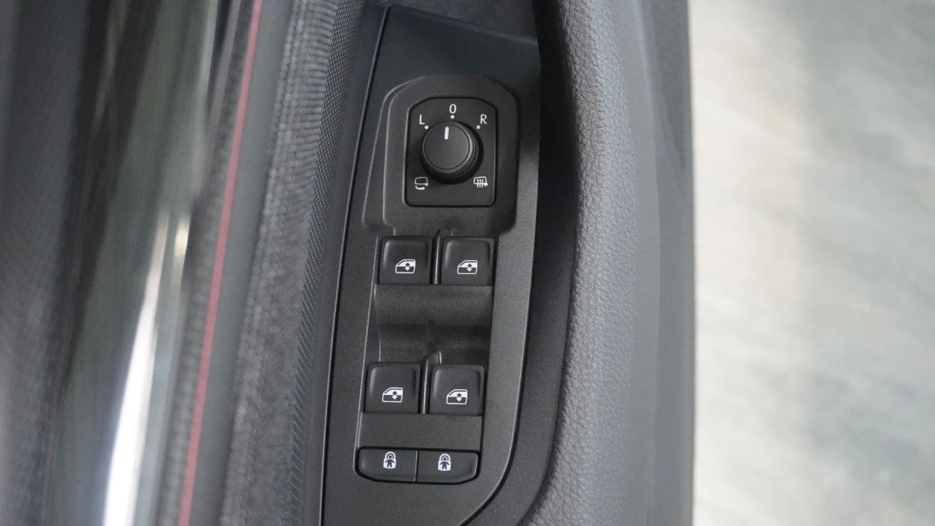 Skoda Kodiaq 2.0 TDI 4x4 Selection ACC AHK STHZ 7-SITZ