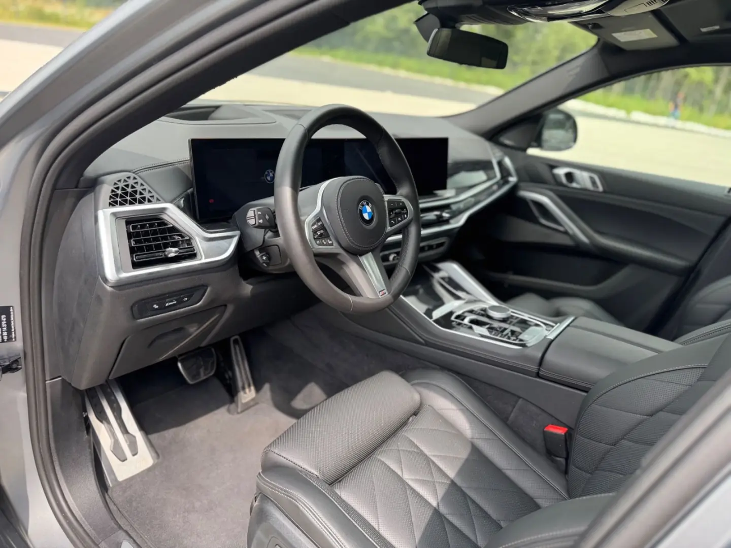 BMW X6 40xd M Sport Pro -SkyLounge-HUD-H&K-360Ka