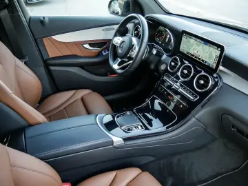 GLC 300 de 4M Coupe