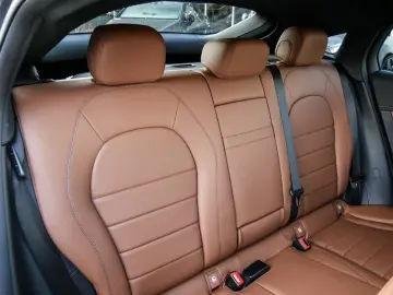 GLC 300 de 4M Coupe