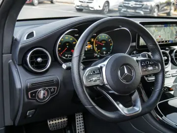 GLC 300 de 4M Coupe