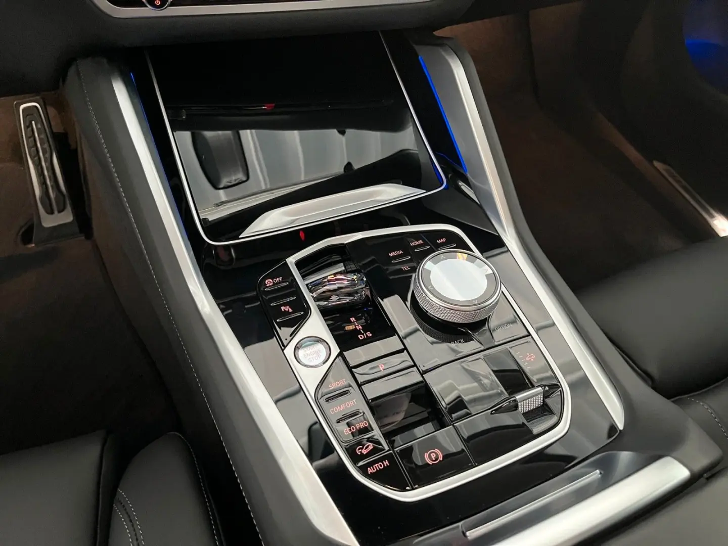 X6 xDrive 30d M SPORT/LED/AHK/PANO-DA/H&K