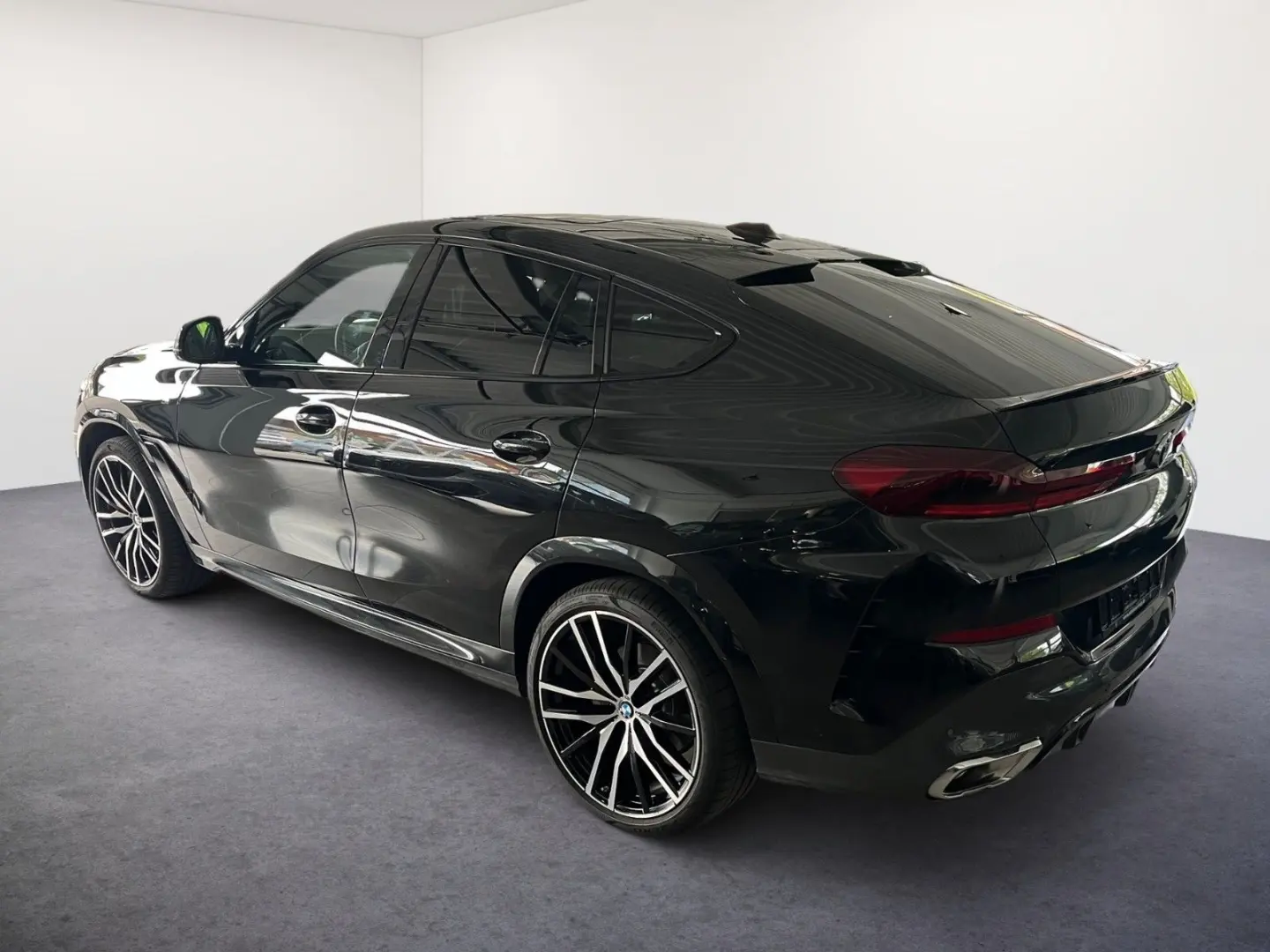 X6 xDrive 40d M SPORT/LED/AHK/PANO-DA/H&K